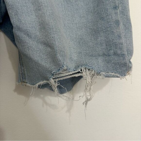 Old Navy Light Wash Denim Shorts size 4 OG straight - Picture 2 of 4